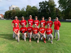 Die Herren der Main-Taunus Redwings nach dem Gewinn der Verbandsliga-Meisterschaft